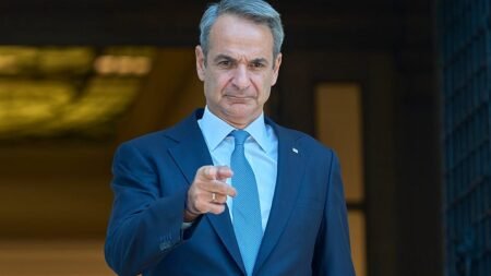 Greece urges EU to loosen fiscal rules as energy crisis deepens