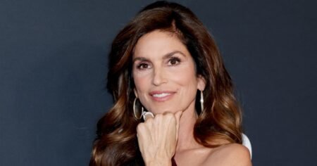 Cindy Crawford’s Luscious Lashes at 60 Are Due to This $15 Drugstore Mascara (Yes, Really)
