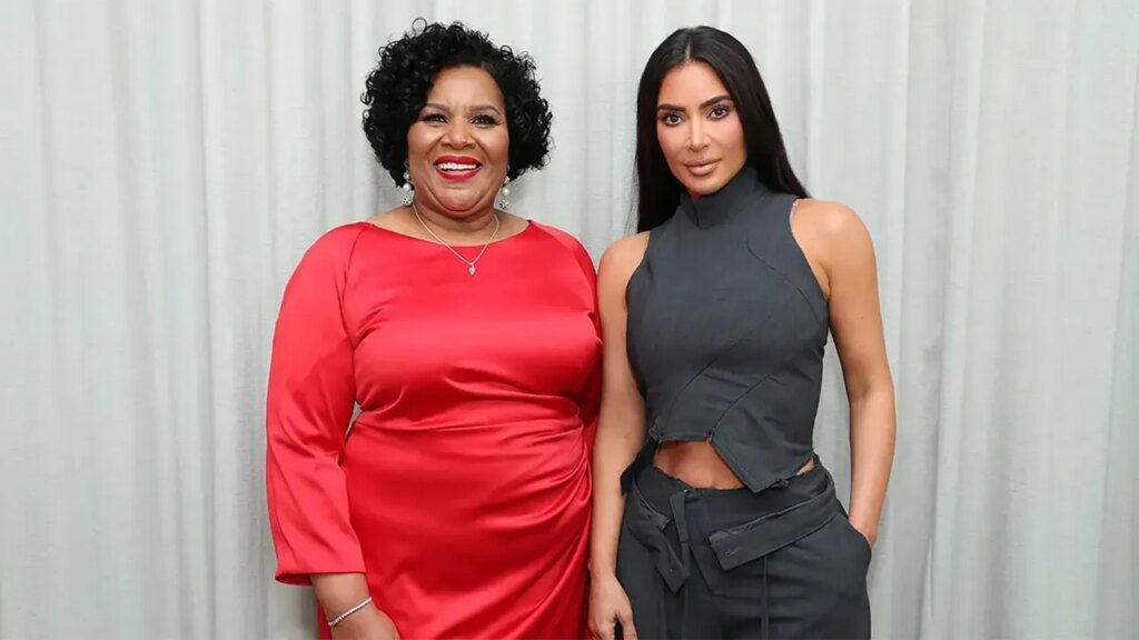 Trump appoints Alice Marie Johnson 'pardon czar' during Black History Month event at White House