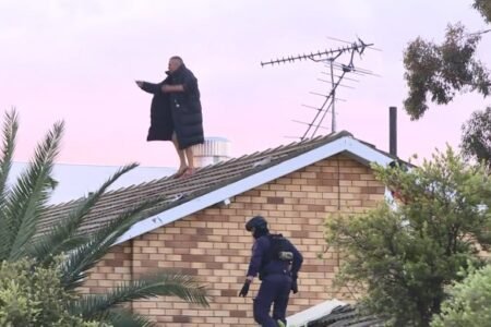 NSW police in rooftop standoff