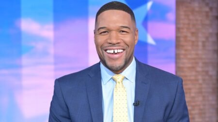 Michael Strahan throws Eagles jersey to floor after team jokingly gifted it: 'You wish!'