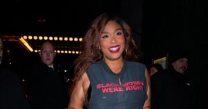 Lizzo Reveals How She Hit Her Weight Goals, What Food and Drinks She Gave Up