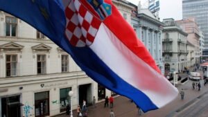 Croatia's new 'graveyard law' stirs Serb minority's sentiments