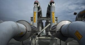 New report casts doubt on potential revival of Quebec LNG project