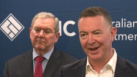 Banks to refund low-income Aussies m