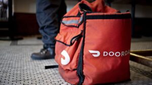 DoorDash driver’s quick alert saves Blackstone employee from lobby shooter