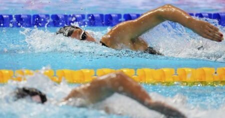Ledecky wins 800-metre freestyle at world swim championship, McIntosh takes bronze