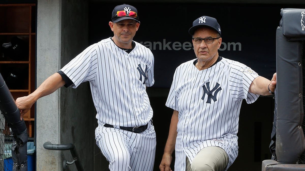 Aaron Boone and Joe Torre