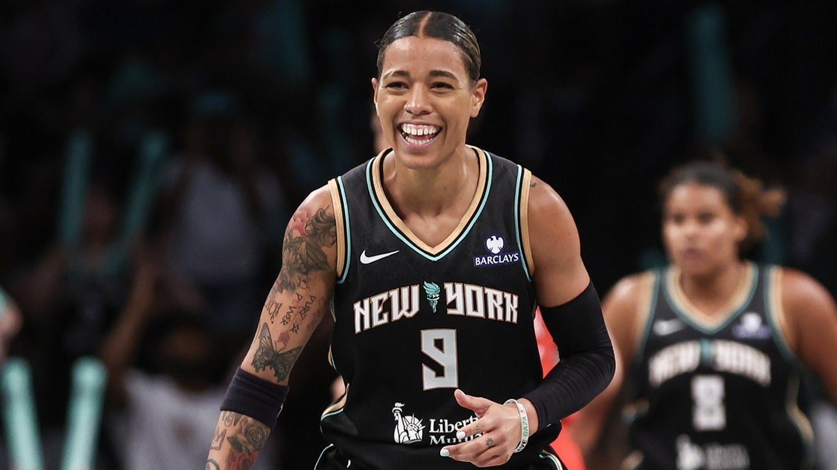 Natasha Cloud vs Dream