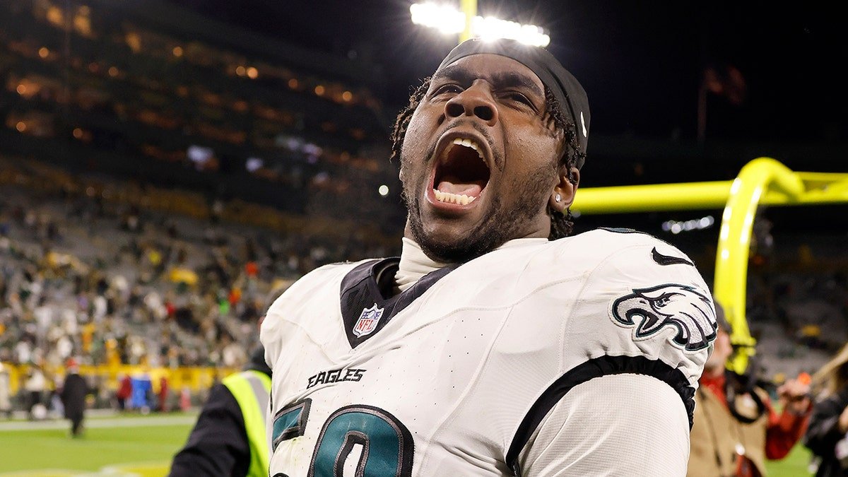 Jalyx Hunt yells out