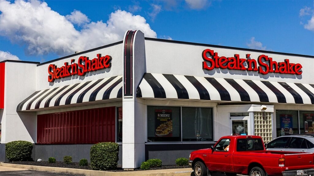 Steak ‘n Shake pledges K contributions to Trump Accounts for employees’ children