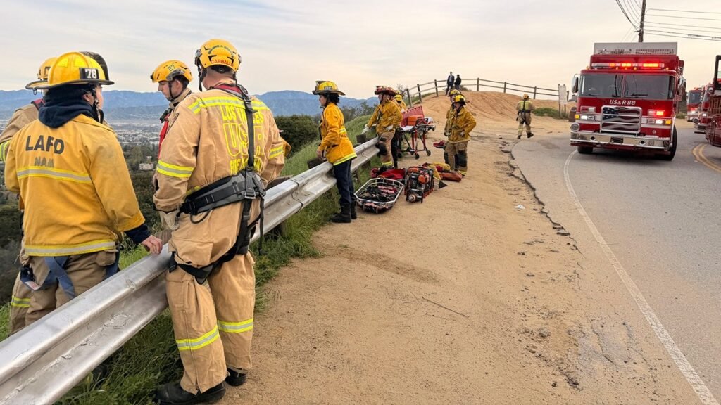 Woman airlifted to safety after plunging 150 feet down Los Angeles cliffside