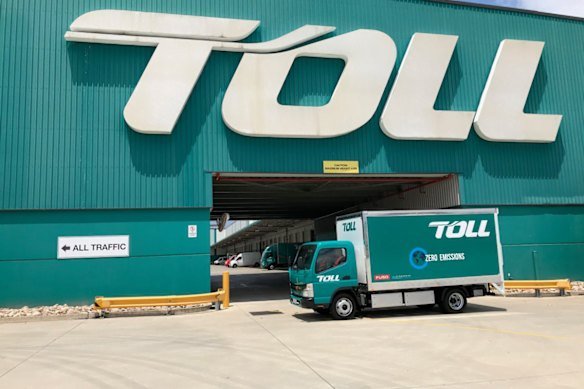 A structural collapse at Toll’s Richlands warehouse disrupted vaccination supply across Queensland. 