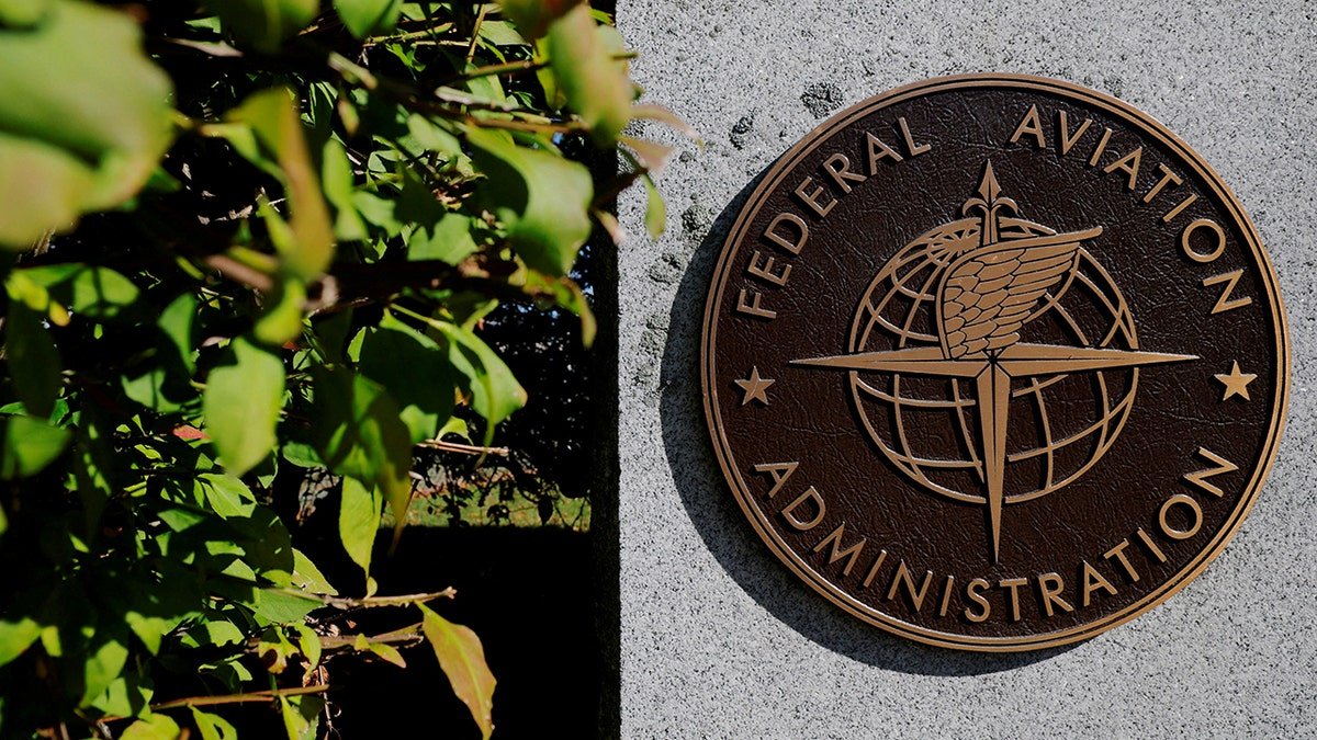 Federal Aviation Administration logo in New Hampshire