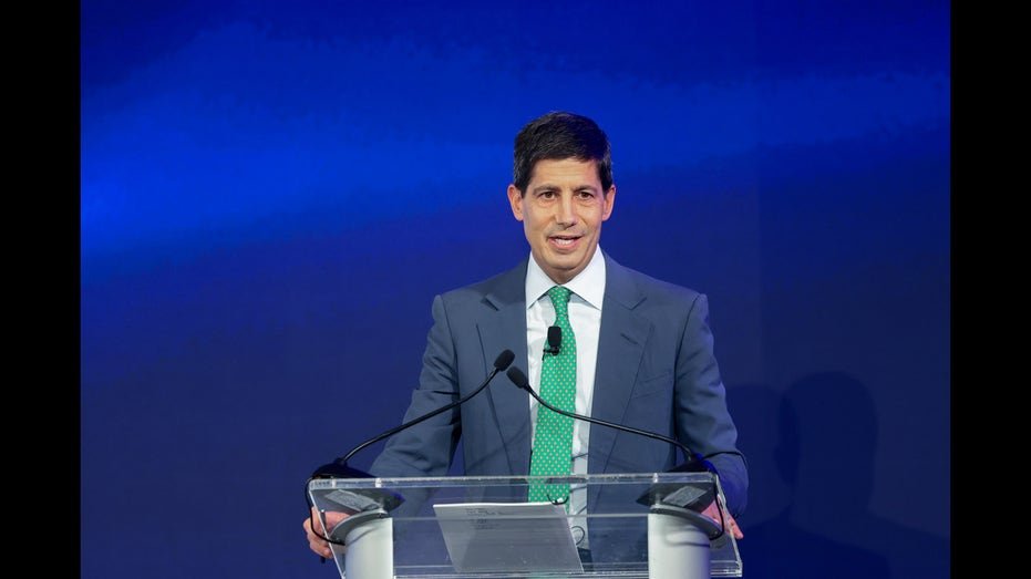 Kevin Warsh Former Fed Board Governor