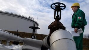 Hungary, Slovakia stop Ukraine’s diesel supply with immediate effect