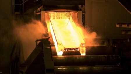 French steelmaker invest €1.3 billion to produce ‘green steel’
