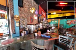 Unhinged woman storms NYC restaurant, whacks diner with glass bottle before socking four others in random attack