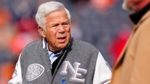 Writer sees red over Robert Kraft’s Blue Square Alliance Super Bowl ad