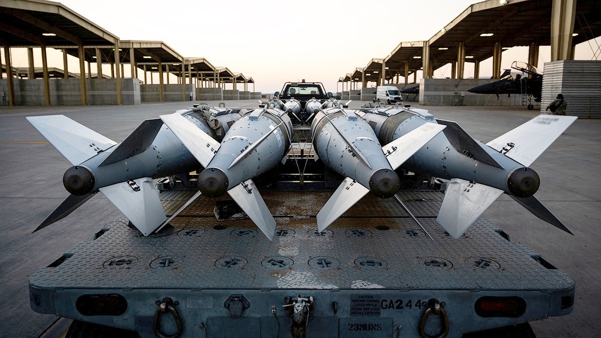 US weapons loaded on truck for Syria mission