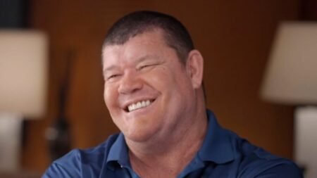 James Packer returns to Hollywood after co-producing Melania doco