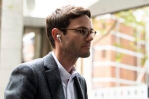 NSW Liberals rattle the tin for Mardi Gras float