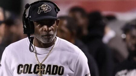 Super Bowl champ slams Deion Sanders for his coaching style at Colorado