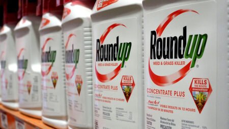 Bayer proposes .25B plan to settle Roundup cancer lawsuits
