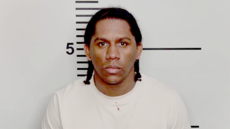 Kentucky Lyft driver charged with sodomy, kidnapping now faces federal immigration detainer Kentucky Lyft driver charged with sodomy, kidnapping now faces federal immigration detainer