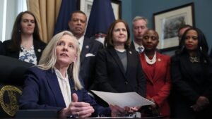 Virginia Democrats talk affordability — and vote to nearly triple their own pay Virginia Democrats talk affordability — and vote to nearly triple their own pay