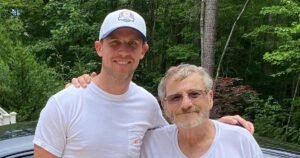 NASCAR’s Denny Hamlin Speaks for 1st Time Since Father’s Death in Fire, Reinjured Himself in Rubble