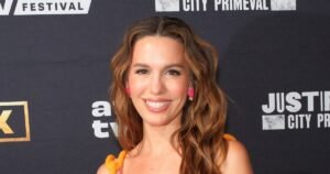 Disney Star Christy Carlson Romano Tearfully Reveals Positive Cancer Scan: ‘My Duty to Share’ Disney Star Christy Carlson Romano Tearfully Reveals Positive Cancer Scan: ‘My Duty to Share’