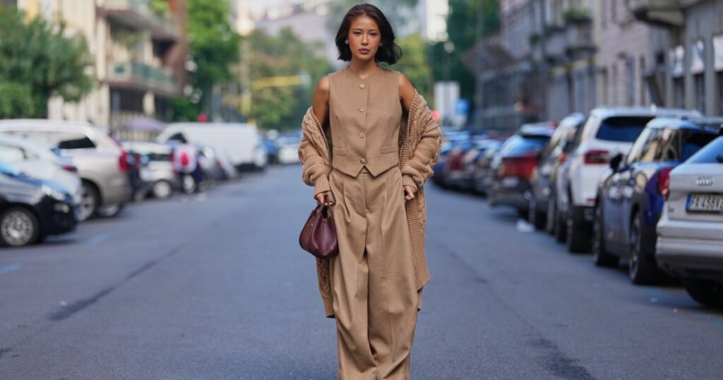 I Just Traveled to NYC — These Chic Outfit Styles Were Everywhere in the Airport I Just Traveled to NYC — These Chic Outfit Styles Were Everywhere in the Airport