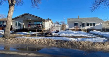 Edmontonian buys neighbouring house to prevent infill development