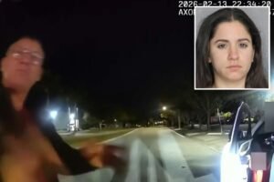 Drunk mom abandons kids with Uber driver to go drinking
