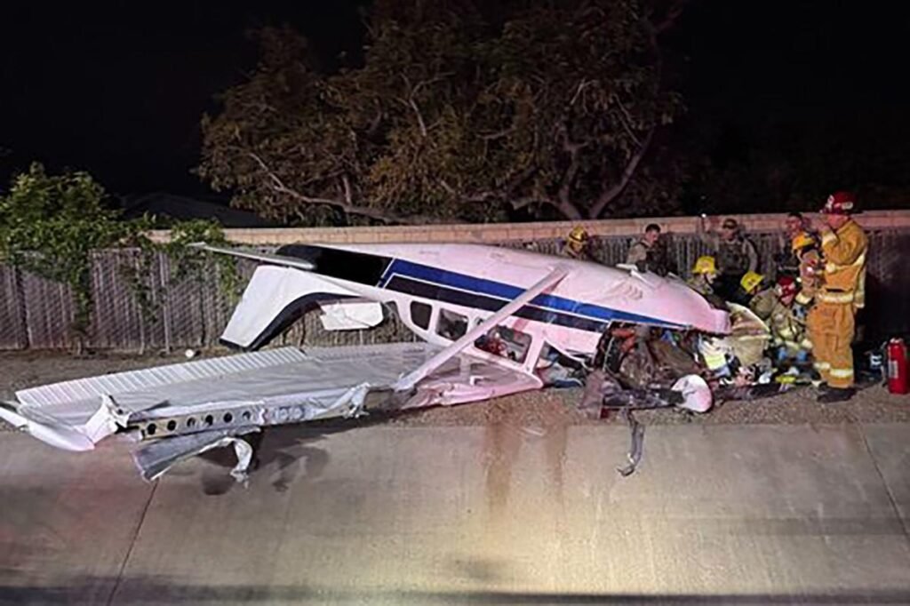 Small plane crashes in Ventura County as two pulled from wreckage Small plane crashes in Ventura County as two pulled from wreckage