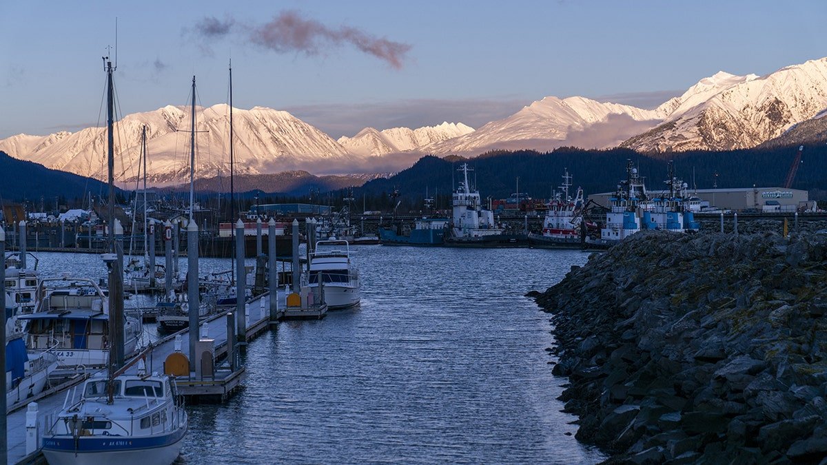 Alaskan Dream Cruises Shuts Down in 2026