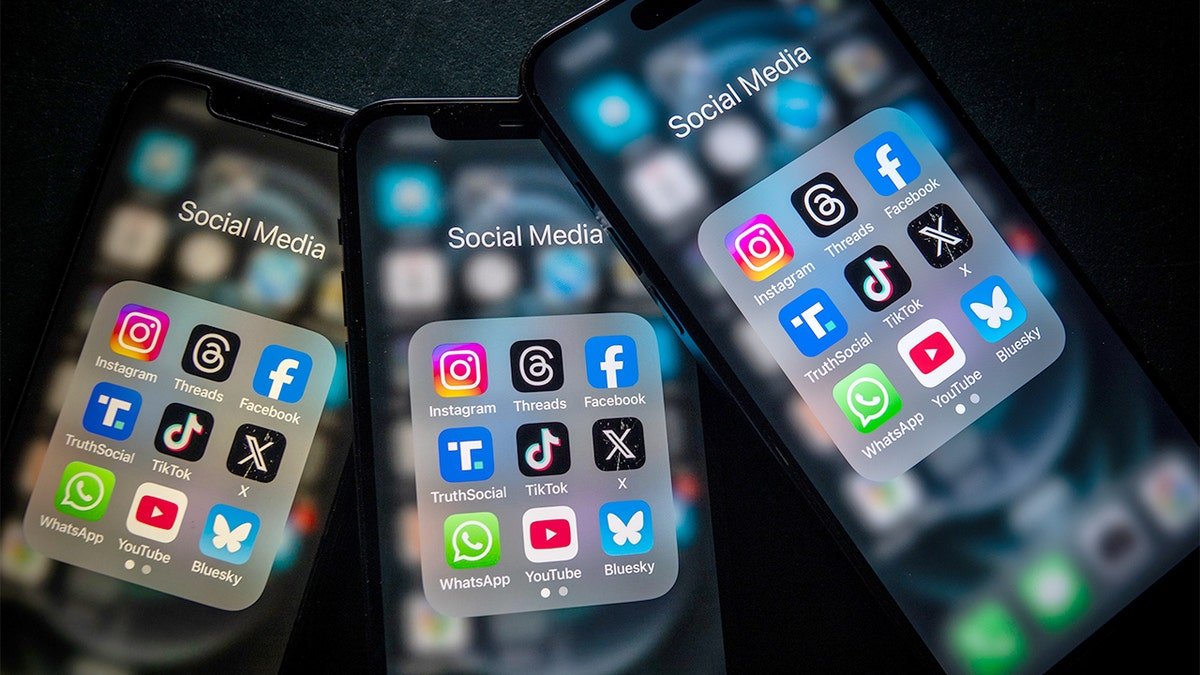 A grid of smartphone screens shows multiple social media platform icons as part of a visual comparison.