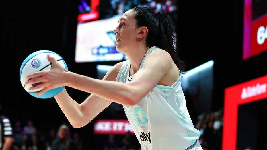 Breanna Stewart looks on court