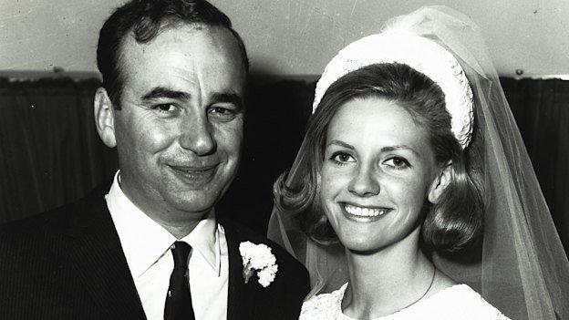 Rupert and Anna Murdoch on their wedding day in 1967.