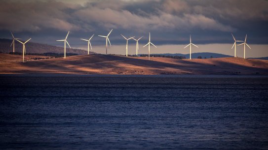 Renewable energy reached a record high share of the electricity grid in the December quarter.