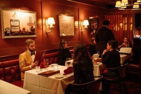 NYC’s newest steakhouse is a modern version of a Rat Pack stunner NYC’s newest steakhouse is a modern version of a Rat Pack stunner