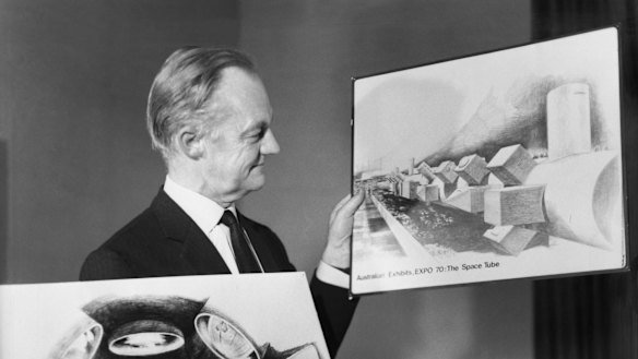 An archival image of legendary architect Robin Boyd. 