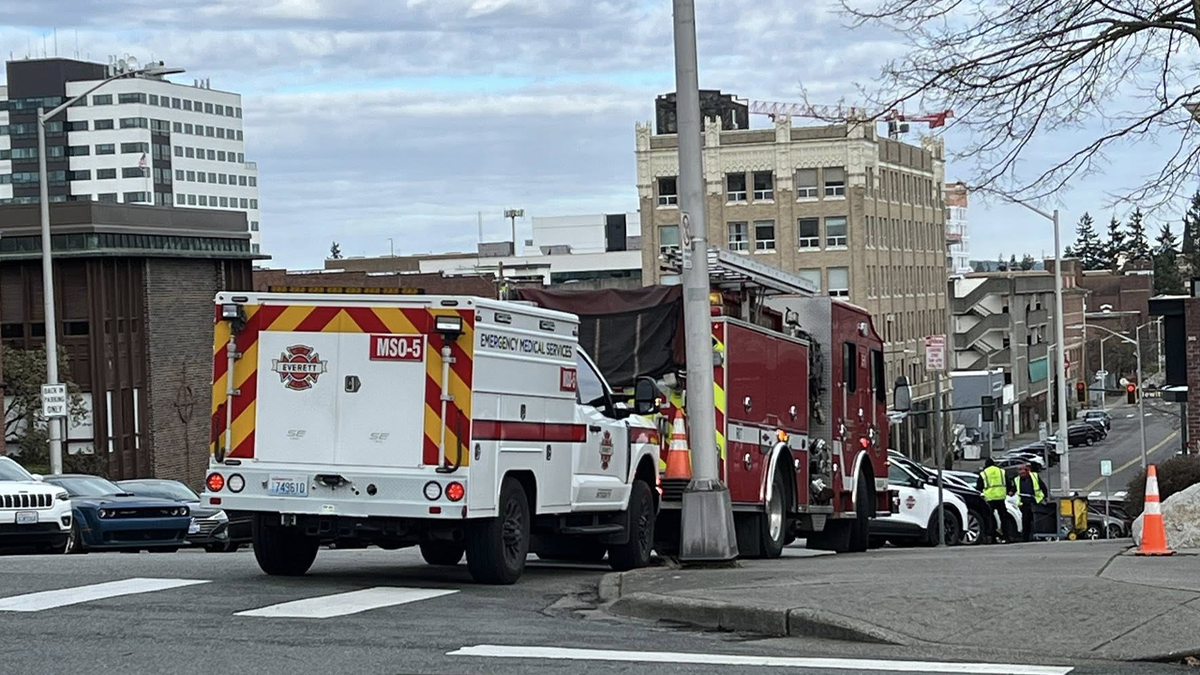 Emergency vehicles outside Snohomish County Courthouse after courtroom cleared due to fentanyl exposure scare