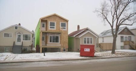 After 2 days of Edmonton infill debate, city committee sends decision to council