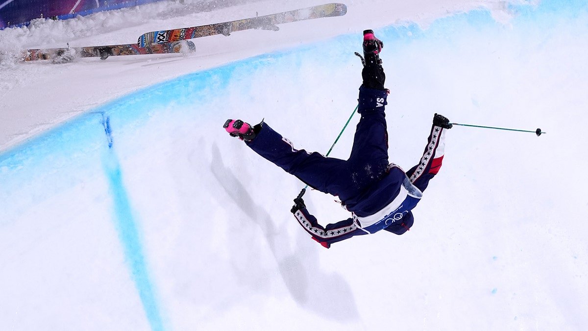 Nick Goepper tumbling