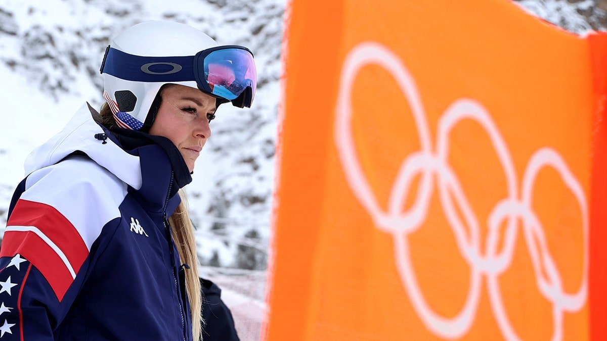 Lindsey Vonn gets into the zone