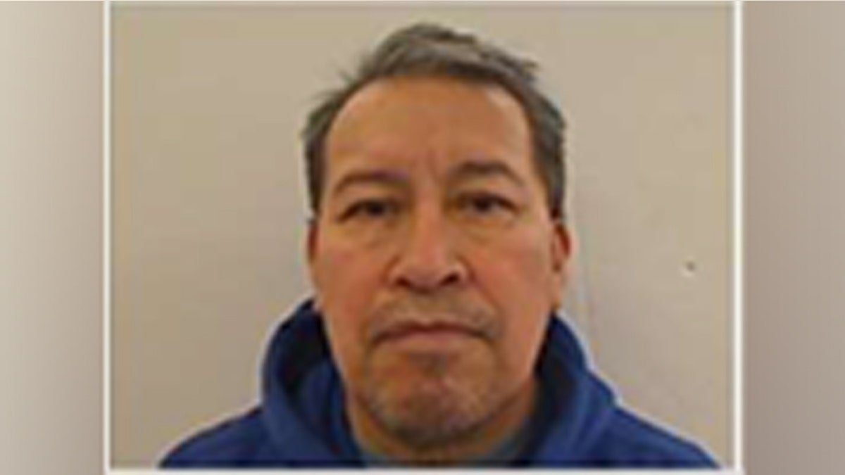 Roberto Xochimitl-Flores