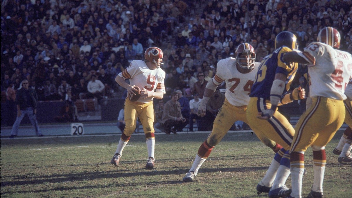 Sonny Jurgensen in action