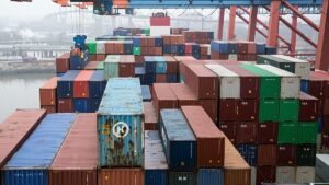 EU strikes political deal on customs reform